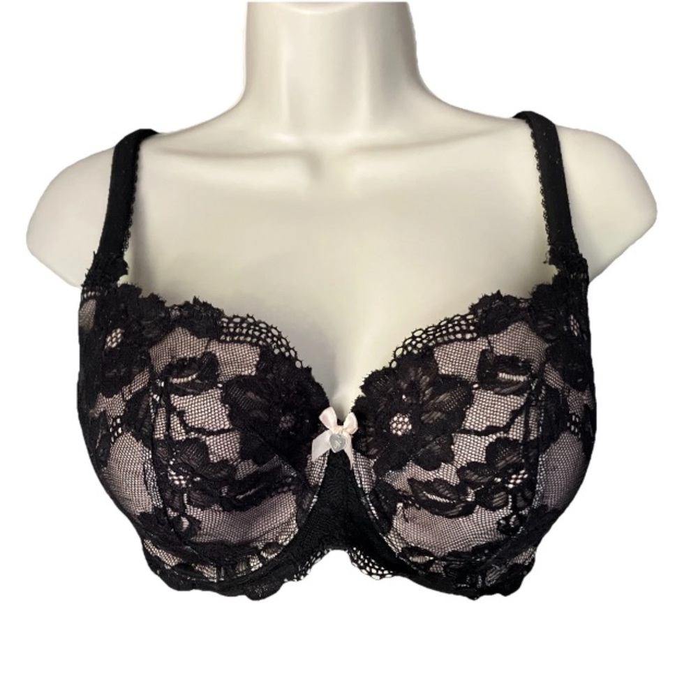 Body By Victoria Secret Lined Demi Black/Nude Lace Women’s Lingerie Bra 36DD
